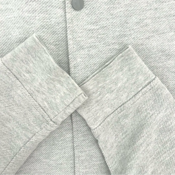 WESC Utility Bomber Track Jacket Fall Layer Snap Collarless Gray Size Large - Picture 9 of 13